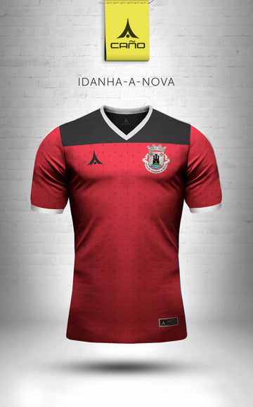 Idanha-a-Nova in red/black